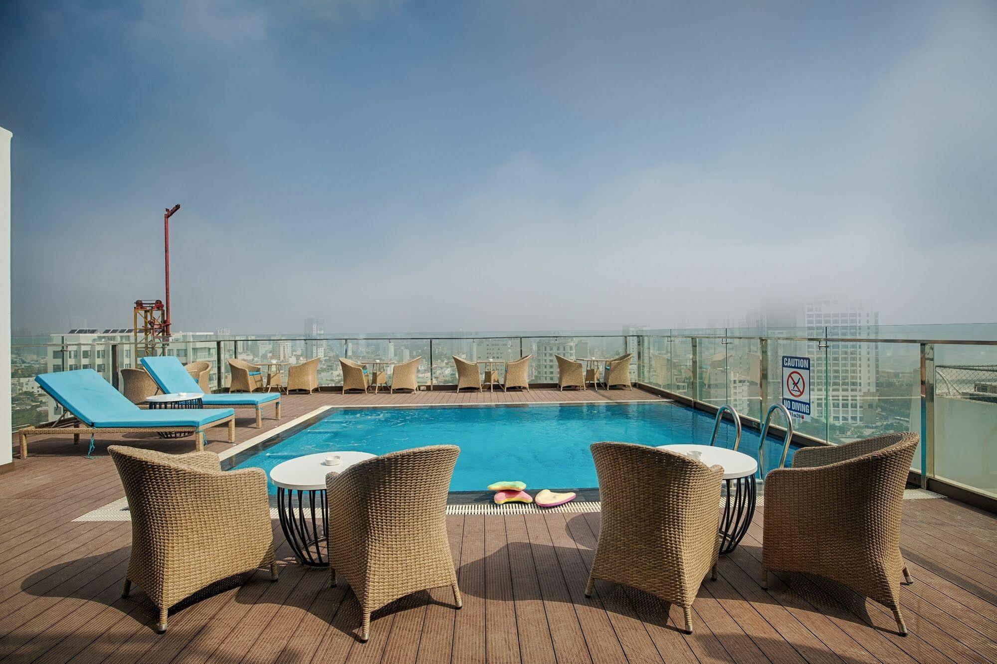 Adaline Hotel And Suite Da Nang Exterior foto